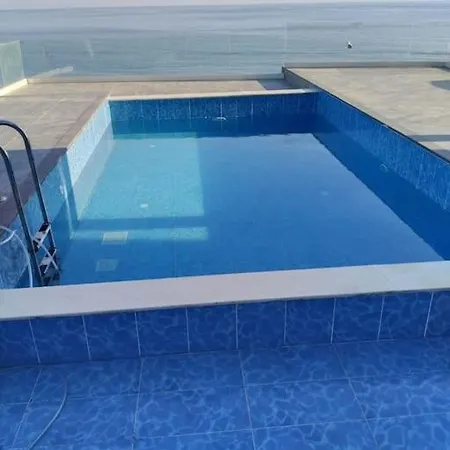 Kleopatra Plaji Muhtesem Deniz Ve Manzarali Sonsuzluk Havuzlu Daire Alanya