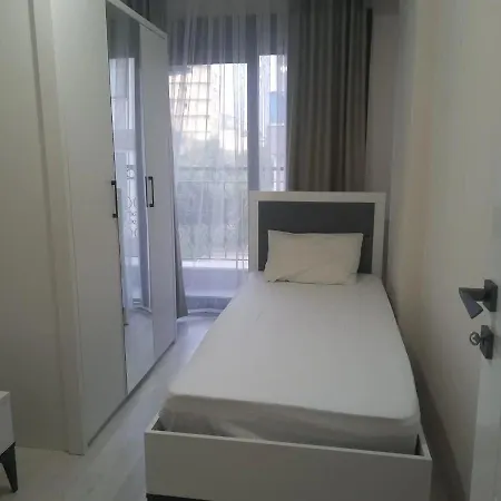 Kleopatra Plaji Muhtesem Deniz Ve Manzarali Sonsuzluk Havuzlu Daire Apartamento Alanya